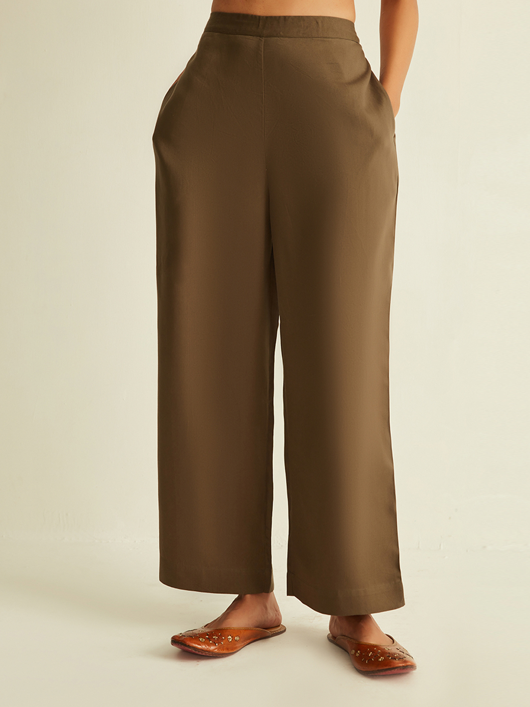 Olive Basic Trouser